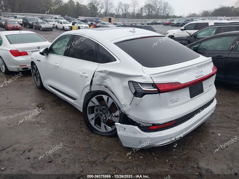2022 AUDI E-TRON SPORTBACK PRESTIGE S LINE QUATTRO WA13AAGE4NB025555 photo #4