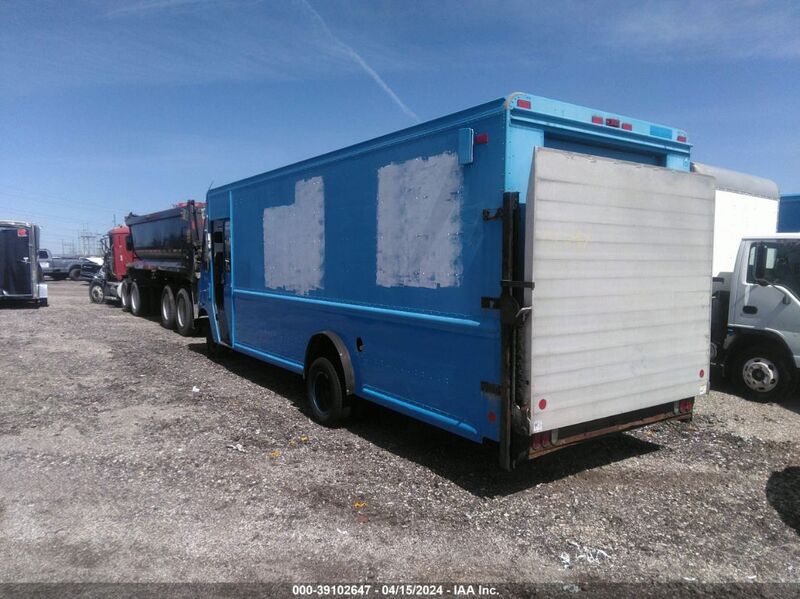 2009 FORD E-450 STRIPPED   Gasoline 1FCLE49L69DA11903 photo #4