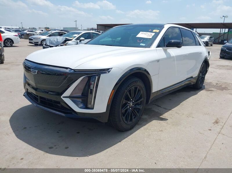 2024 CADILLAC LYRIQ SPORT W/1SF White  Electric 1GYKPTRK4RZ114340 photo #3