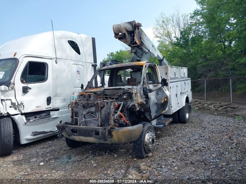 2007 CHEVROLET CC4500 White  Diesel 1GBE4C3257F412063 photo #3