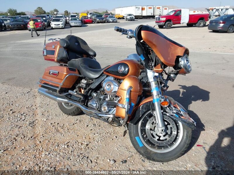 2008 HARLEY-DAVIDSON FLHTCUI 105TH ANNIVERSARY EDITION Orange  Other 1HD1FC4418Y657337 photo #1