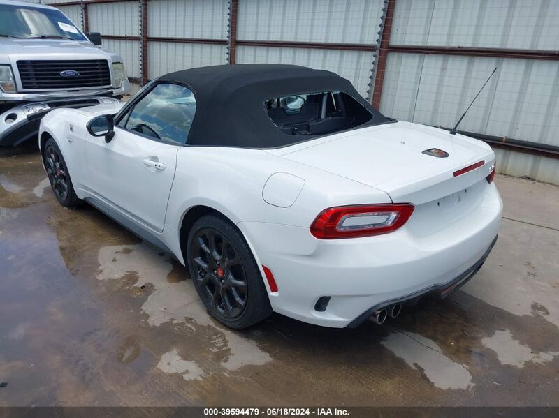 2019 FIAT 124 SPIDER ABARTH White  Gasoline JC1NFAEK7K0143239 photo #4