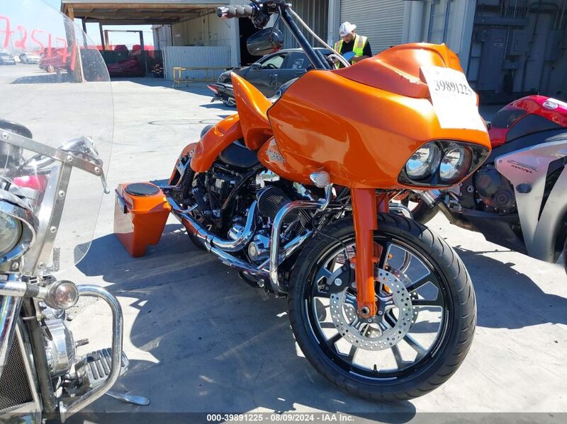 2011 HARLEY-DAVIDSON FLTRX Orange  Other 1HD1KH43XBB617106 photo #1