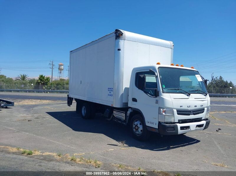 2013 MITSUBISHI FUSO TRUCK FE White  Diesel JL6BNG1A8DK000324 photo #1