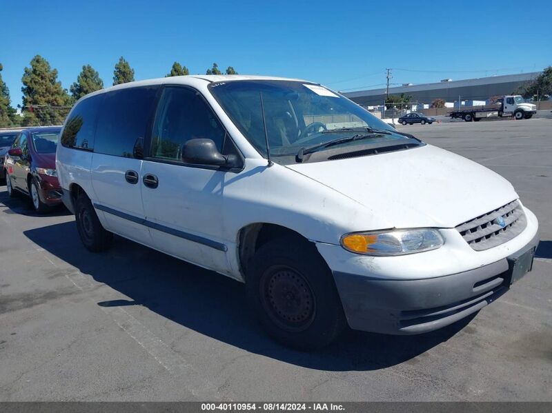 1996 PLYMOUTH GRAND VOYAGER White  Gasoline 2P4GP2438TR846487 photo #1