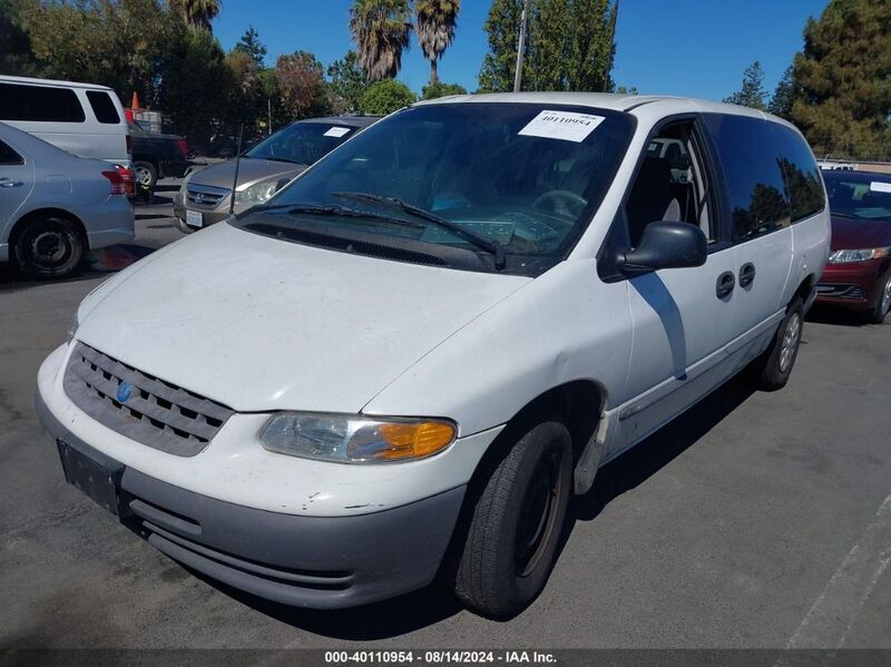 1996 PLYMOUTH GRAND VOYAGER White  Gasoline 2P4GP2438TR846487 photo #3