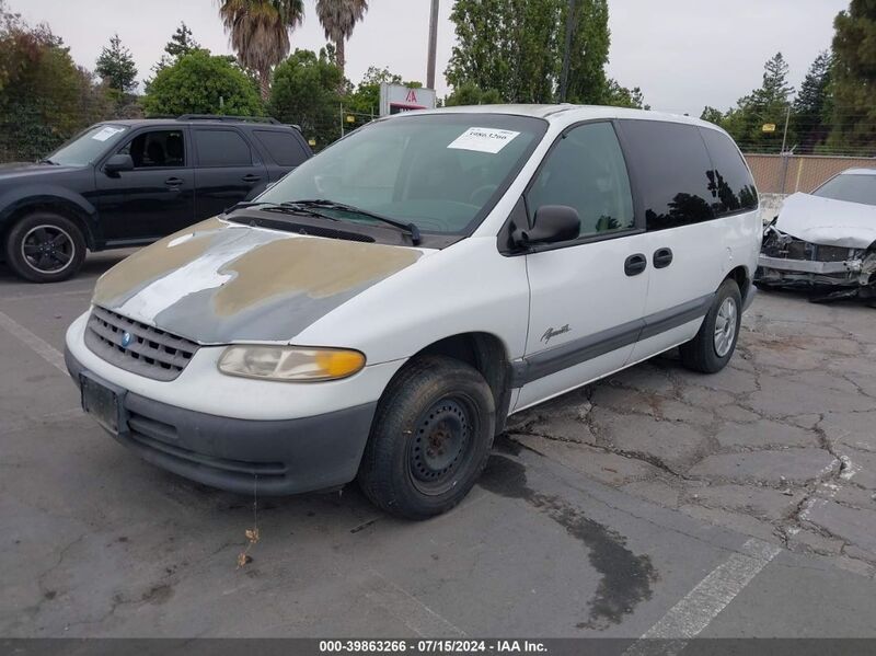 1997 PLYMOUTH VOYAGER SE White  Gasoline 2P4GP45R5VR286378 photo #3