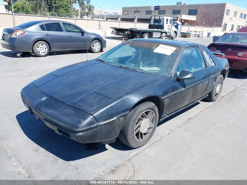 1986 PONTIAC FIERO Black  Gasoline 1G2PE37R3GP264079 photo #3