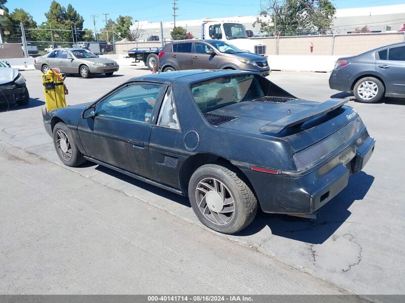 1986 PONTIAC FIERO Black  Gasoline 1G2PE37R3GP264079 photo #4