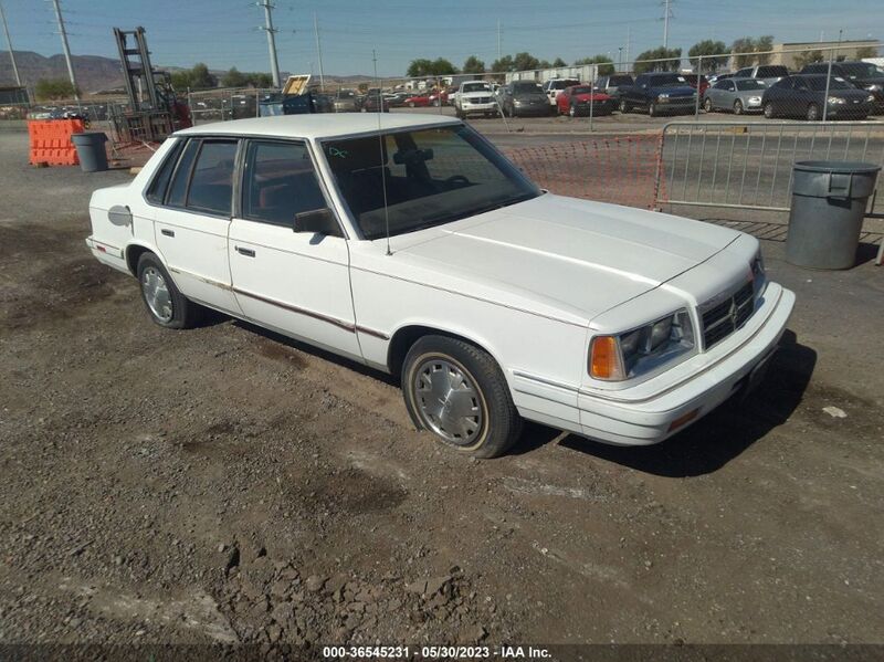 1988 DODGE 600 White  Gasoline 1B3BE36K4JC211224 photo #1