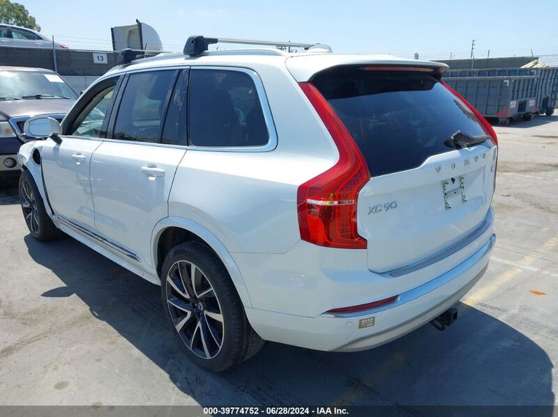 2022 VOLVO XC90 T8 RECHARGE MOMENTUM White  hybrid engine YV4BR00K2N1783143 photo #4