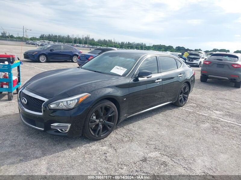 2015 INFINITI Q70L 5.6 Black  Gasoline JN1AY1PPXFM170134 photo #3