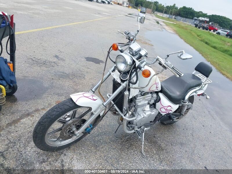 1993 KAWASAKI EN500 White  Other JKAENVA16PA045955 photo #3