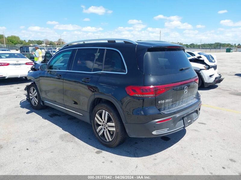 2023 MERCEDES-BENZ EQB 250 SUV Black  Electric W1N9M0CB2PN018322 photo #4