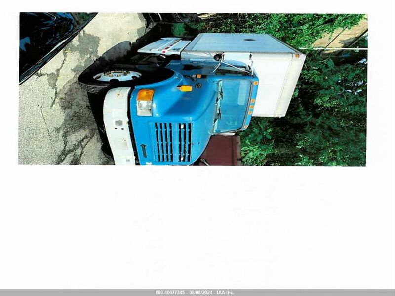 2001 INTERNATIONAL 4000 4700   Diesel 1HTSCABL21H355920 photo #1