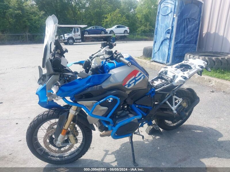 2018 BMW R1200 GS Blue  Gasoline WB10A6101JZ657897 photo #3