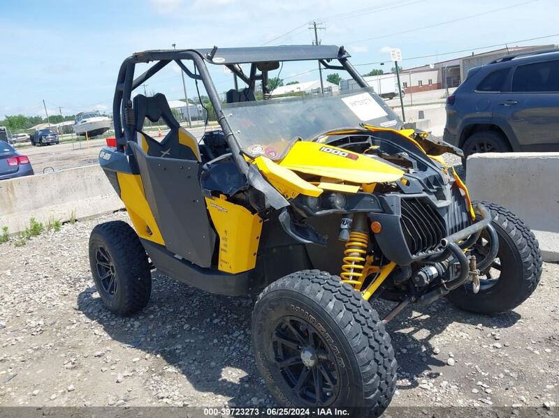 2013 CAN-AM MAVERICK 1000R X RS Yellow  Other 3JBPXLP19DJ003416 photo #1