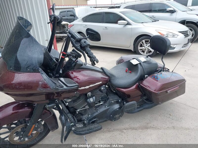 2019 HARLEY-DAVIDSON FLTRXS Maroon  Gasoline 1HD1KTP17KB641148 photo #3