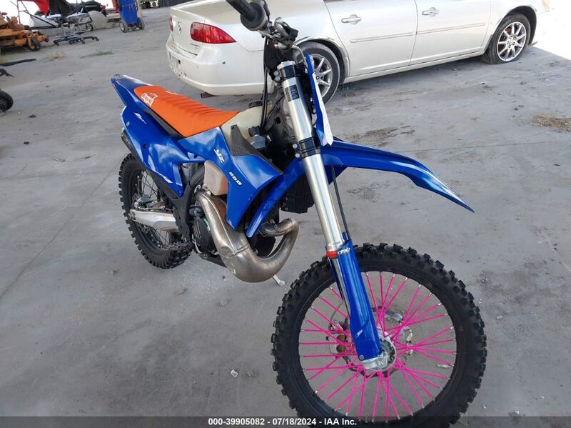 2024 KTM 300 XC TPI Blue  Other VBKXCM232RM201536 photo #1