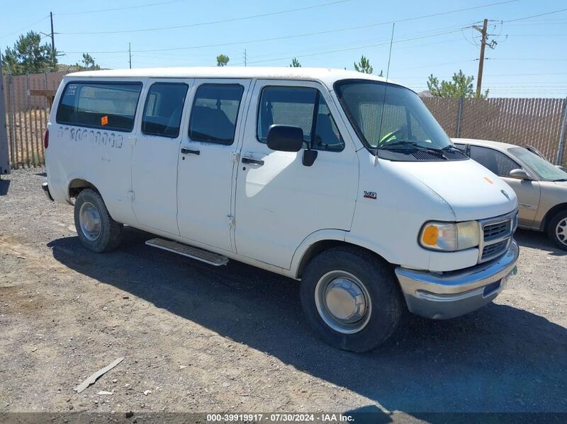 1995 DODGE RAM WAGON B3500 White  Gasoline 2B5WB35Z5SK515289 photo #1