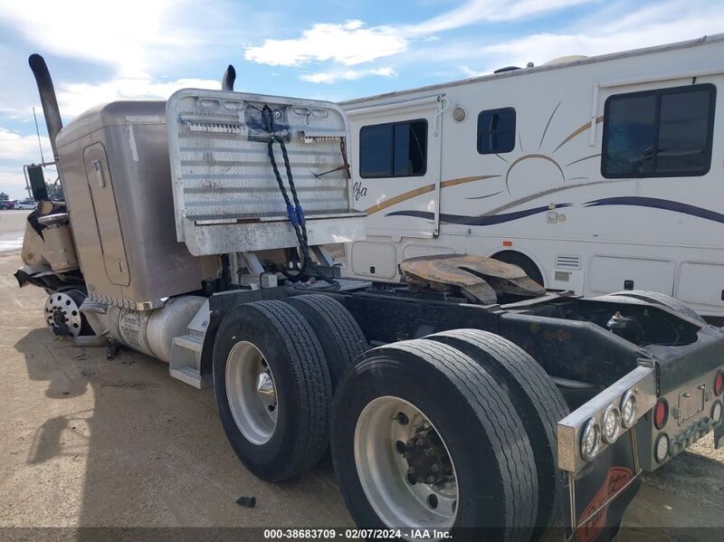 2001 PETERBILT 379 Brown  Diesel 1XP5DU9X61D566416 photo #4