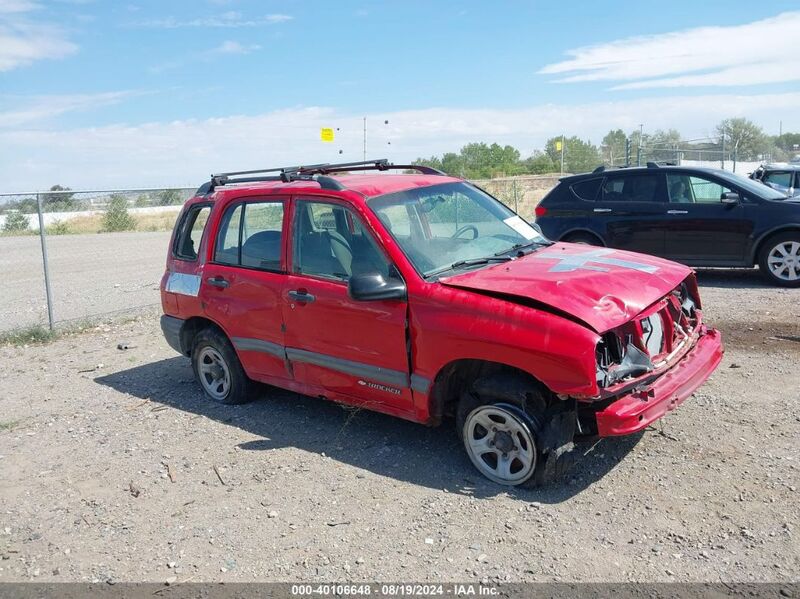 2000 CHEVROLET TRACKER HARD TOP Red  Gasoline 2CNBJ13C9Y6943472 photo #1