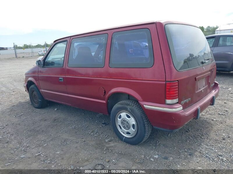 1991 PLYMOUTH VOYAGER Burgundy  Gasoline 2P4GH25K6MR316894 photo #4