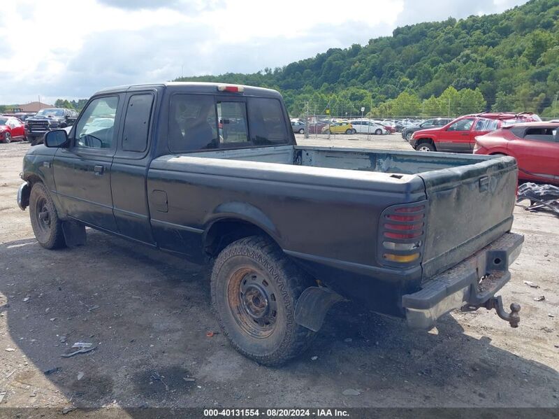 1996 MAZDA B4000 CAB PLUS Black  Gasoline 4F4CR17X5TTM06412 photo #4