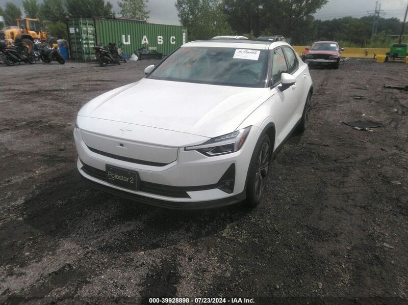 2024 POLESTAR 2 LONG RANGE SINGLE MOTOR/LONG RANGE SINGLE MOTOR PLUS White  Electric YSMFE3KAXRL236562 photo #3