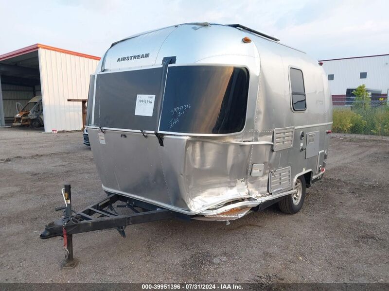 2019 AIRSTREAMS TRAILER Silver  Other 1STHRAC17KJ545811 photo #3