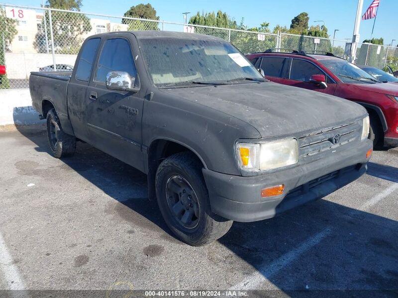 1996 TOYOTA T100 XTRACAB SR5 Black  Gasoline JT4TN14D8T0015755 photo #1