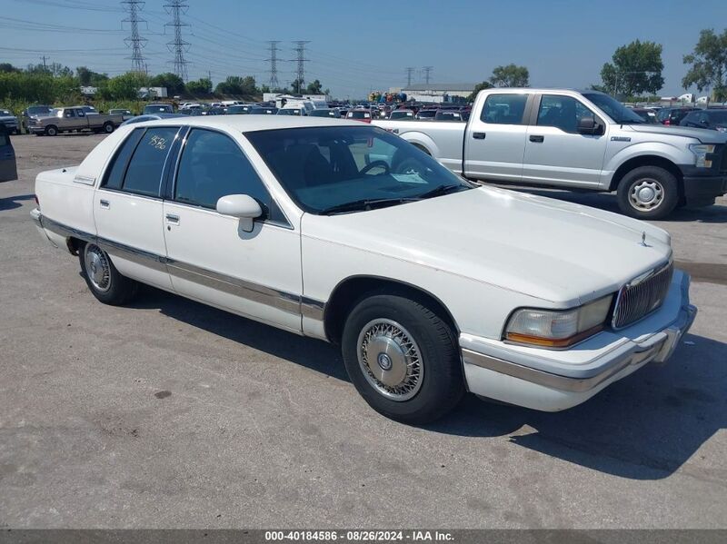 1993 BUICK ROADMASTER White  Gasoline 1G4BN5374PR426954 photo #1