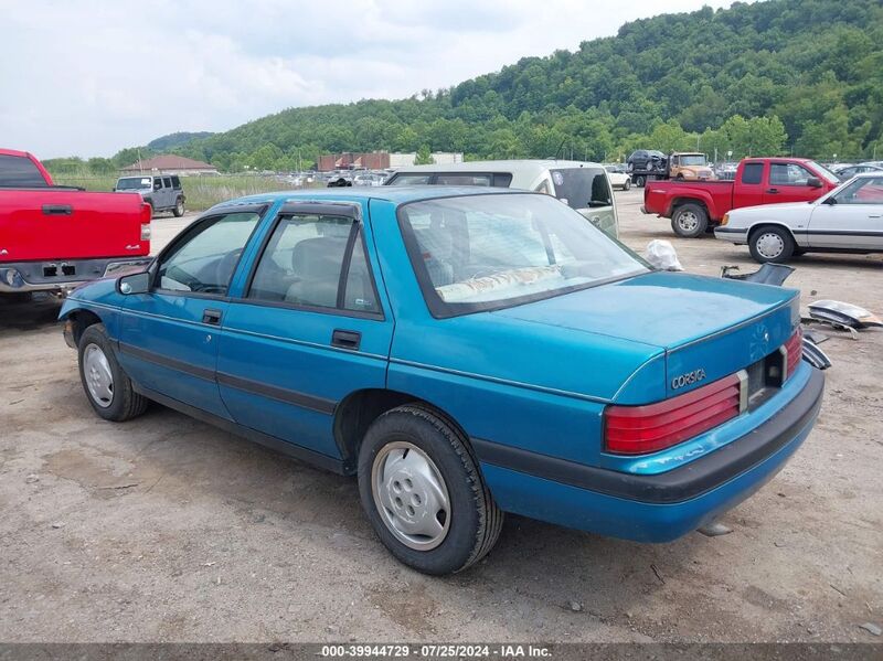 1994 CHEVROLET CORSICA Light Blue  Gasoline 1G1LD5547RY255052 photo #4