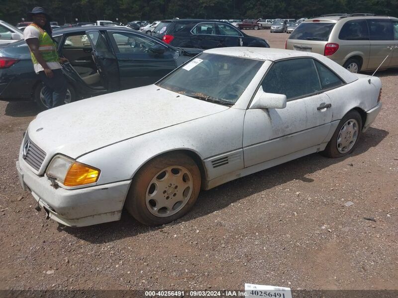 1992 MERCEDES-BENZ 500 SL White  Gasoline WDBFA66E9NF054798 photo #3