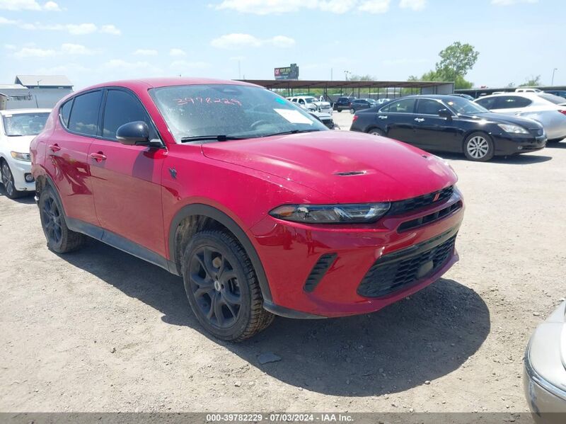 2023 DODGE HORNET GT AWD Red  Gasoline ZACNDFAN8P3A04008 photo #1