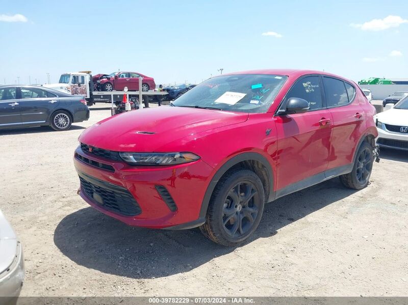 2023 DODGE HORNET GT AWD Red  Gasoline ZACNDFAN8P3A04008 photo #3