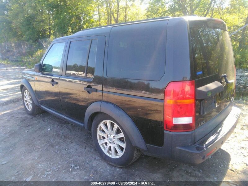 2007 LAND ROVER LR3 V8 SE Black  Gasoline SALAE254X7A427020 photo #4