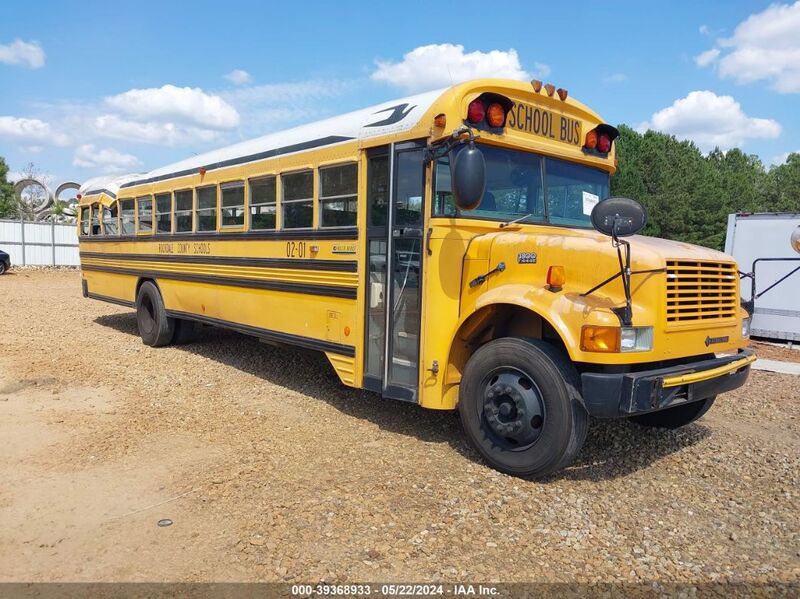 2002 INTERNATIONAL 3000 3800 Yellow  Diesel 1HVBBABN62H526018 photo #1