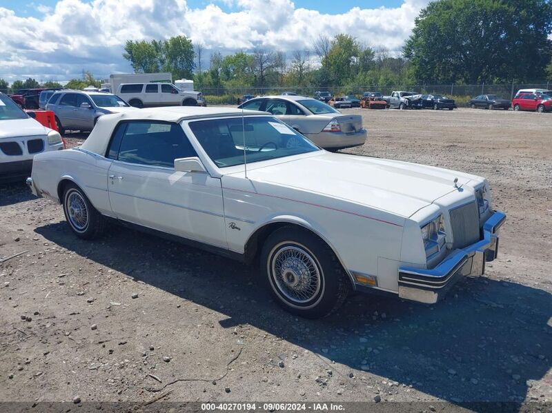 1985 BUICK RIVIERA White  Gasoline 1G4EZ67Y3FE407652 photo #1